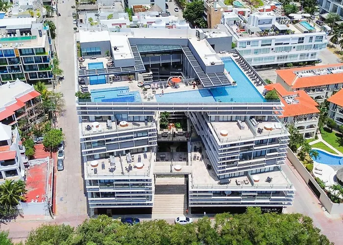 Luxury 1br Condo-amazing Oceanviews Prime Location Close To *